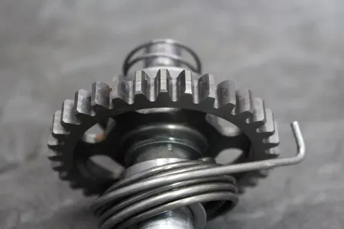 2006 honda 04-09 crf250r OEM KICKSTART KICK START SHAFT W IDLER GEAR