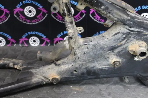 2011 ktm 350 SXF OEM MAIN FRAME CHASSI CHASSIS MOUNT NO TTL