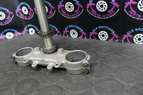 2002 Yamaha YZ125 OEM FRONT FORKS LOWER UPPER TRIPLE TREE STEM CLAMP