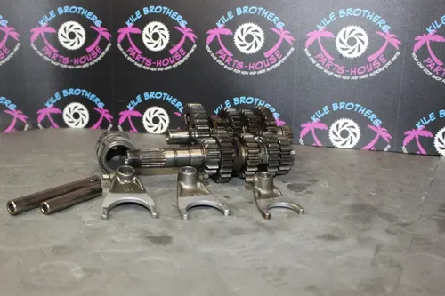 05-07 honda crf250r OEM ENGINE TRANSMISSION TRANNY ASSEMBLY GEARS 23210-KRN-A00