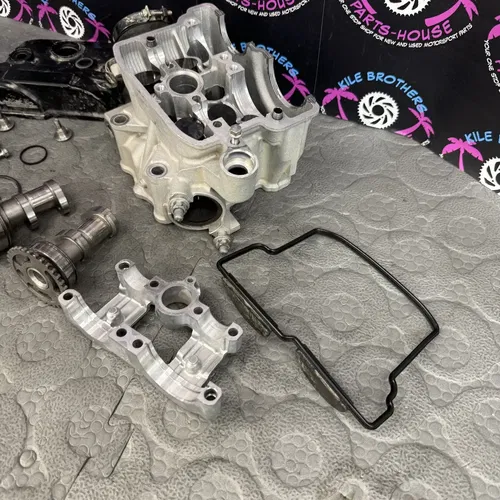 2017 Kawasaki KX250F Motor Engine Cylinder Head Valves Cams OEM GOOD 11008-0894