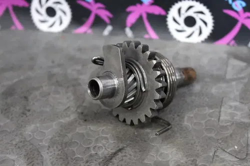 1999 yamaha 86-04 yz125 OEM KICKSTART KICK START SHAFT W IDLER GEAR 1LX-15641-00