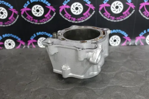 2004 Yamaha YZ450F ENGINE MOTOR CYLINDER BORE JUG *CORE* 5TA-11311-12-00