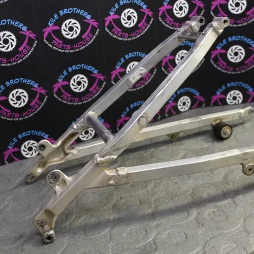 2009 Yamaha YZ450F OEM REAR BACK SUB FRAME SUBFRAME 5XC-21190-L0-00