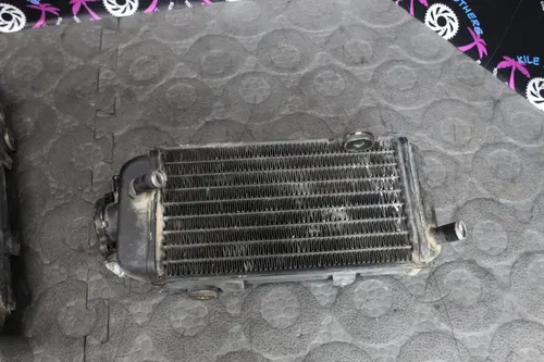 1986 Yamaha 86-89 YZ250 OEM ENGINE MOTOR COOLING COOLER RADIATOR 1LU-1240A-00-00