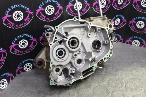 2000 00 - 07 honda xr650r OEM RIGHT ENGINE MOTOR CRANKCASE CRANK CASE BLOCK