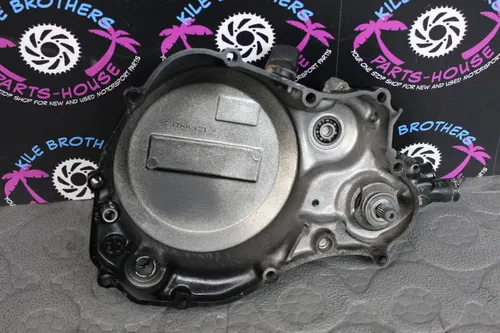 1983 yamaha 83-84 yz125 LEFT ENGINE INNER CLUTCH COVER CASE