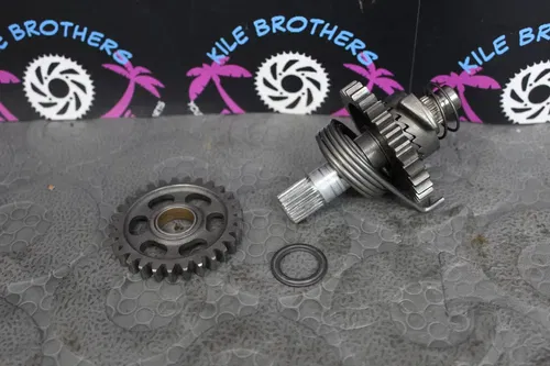 1989 honda cr125r OEM KICKSTART KICK START SHAFT W IDLER GEAR 28251-KZ4-000