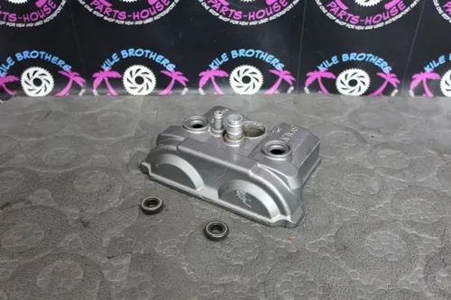 yamaha 01-06 wr250f 01-05 yz250f ENGINE MOTOR CYLINER HEAD VALVE COVER GOOD