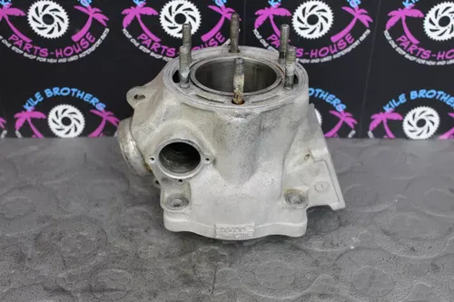1990 yamaha yz250 ENGINE MOTOR CYLINDER HEAD JUG 3SP-11311-00-00