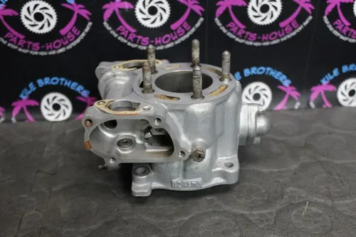 1995 Honda 96-97 CR125R ENGINE MOTOR CYLINDER BORE JUG 12120-KZ4-A10