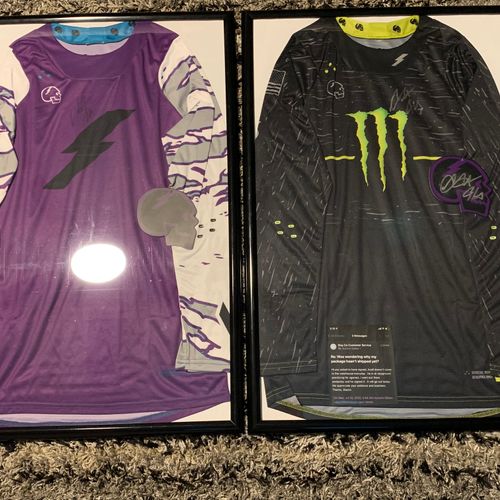 Axell Hodges Signed Jersey's