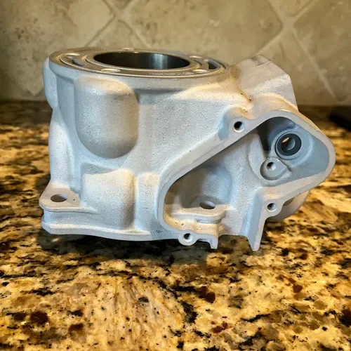 05-21 Yz125 Cylinder And Piston 