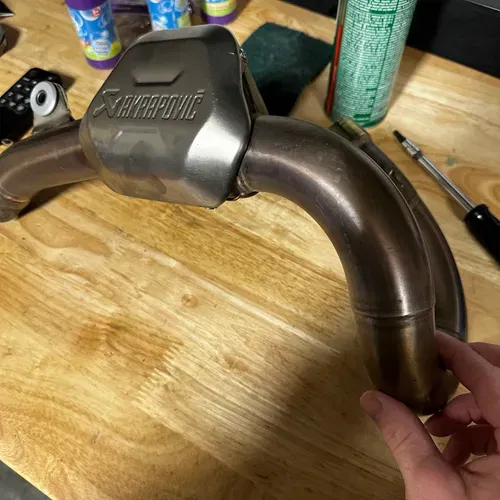 Full Akrapovic Exhaust