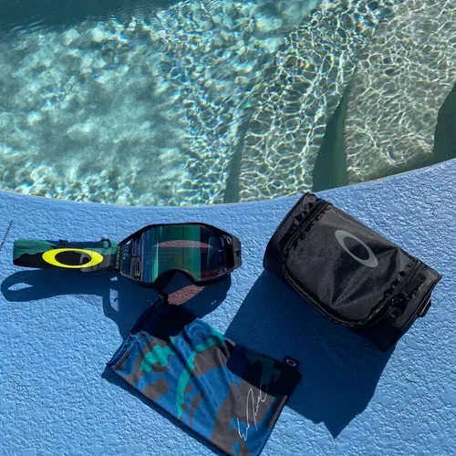 Eli Tomac Edition Oakley Air brake 