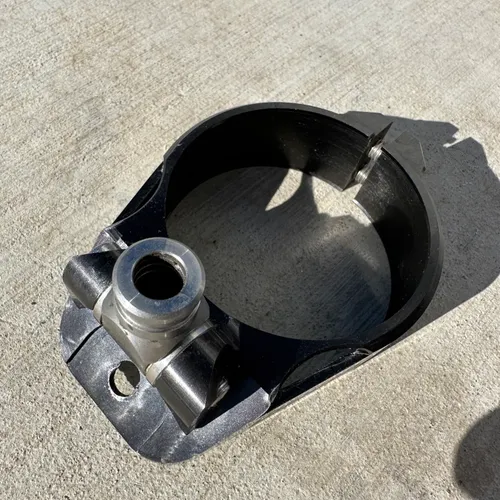 Precision Parabolic Mount And Pivot Dog For Kawasaki