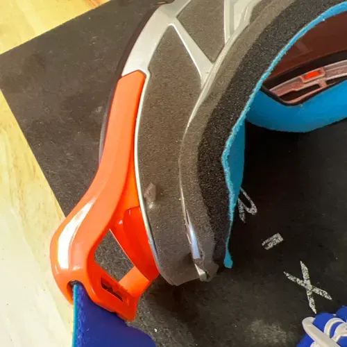 Oakley Frontline MX Goggles