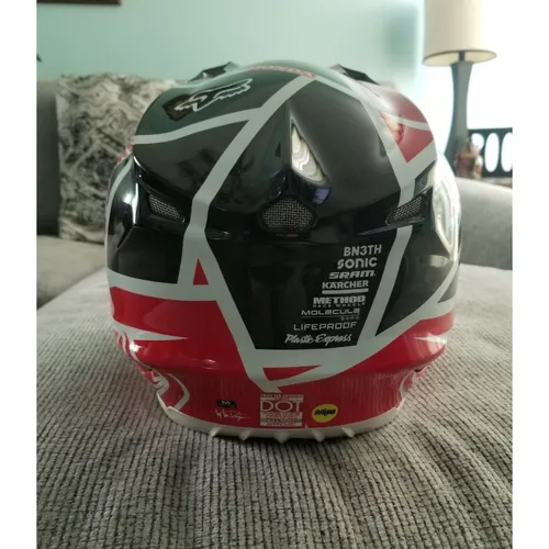Tld SE4 Carbon fiber helmet 
