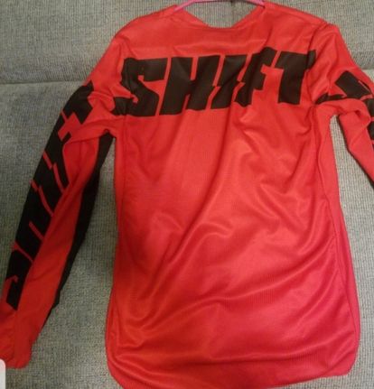 Shift youth small