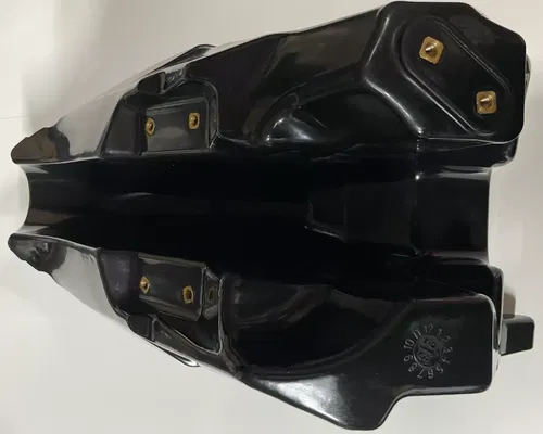 Yamaha YZ125  1998 GAS TANK 98 YZ 125 FUEL TANK BLACK PETROL TANK YZ