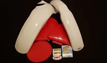 HONDA FENDER KIT 1975 76 CR250 PLASTICS REAR FRONT FENDER SIDEPANEL CR AHRMA CR