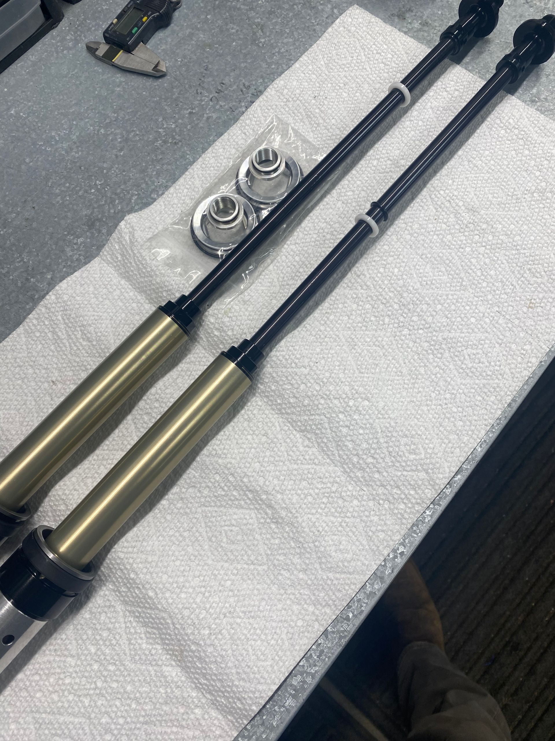 MX-TECH BLACKJACK INTERNALS
49MM SHOWA/WP 48