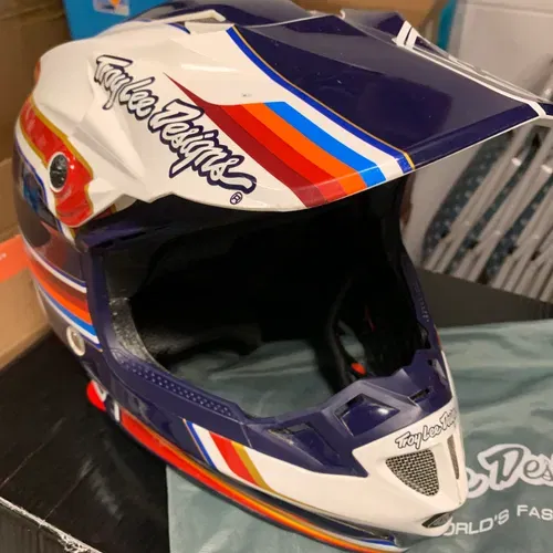 Troy Lee se Designs Dirt Bike Helmet size XXL