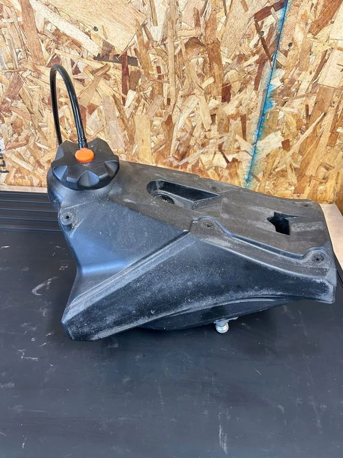 OEM KTM Fuel Tank - KTM65