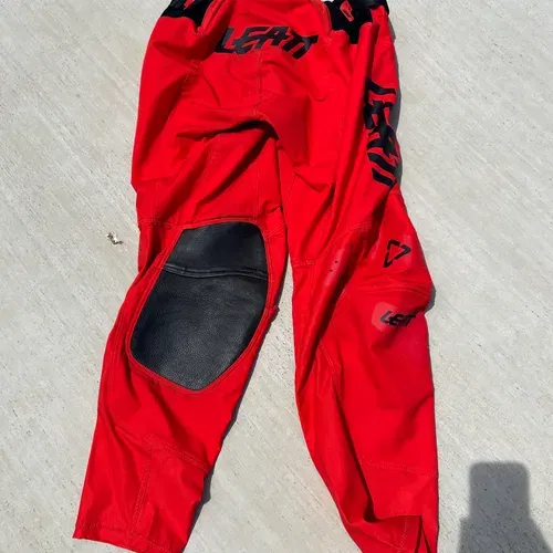 Leatt 5.5 IKS Moto Pants Medium