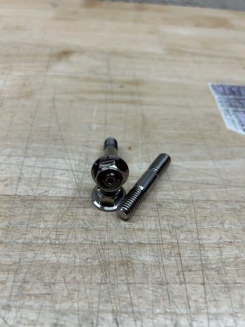 KLX110 Titanium Exhaust Stud / Nut Kit