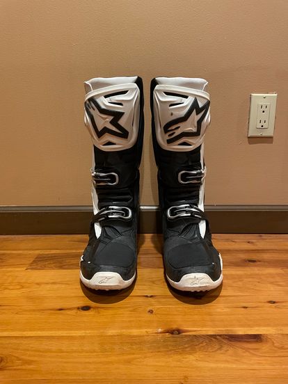 Alpinestars Tech 10 Boots - Size 11