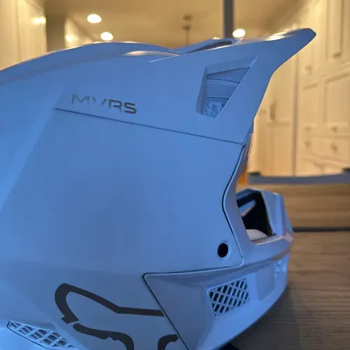 V3 Fox Helmet