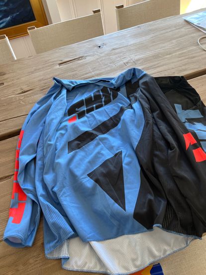 Shift Apparel - Size L ** Gear Combo