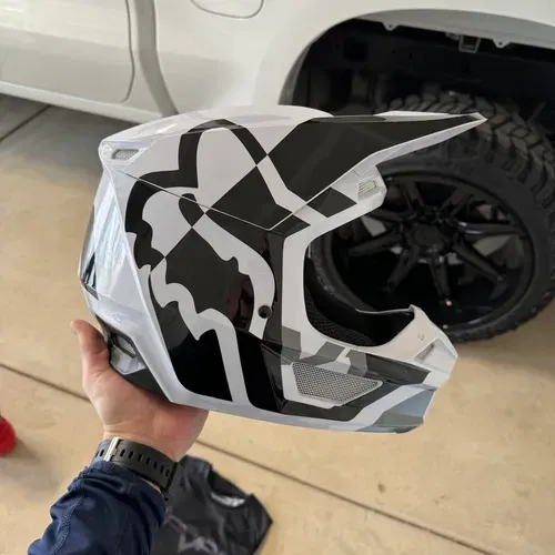 Fox Helmet V1
