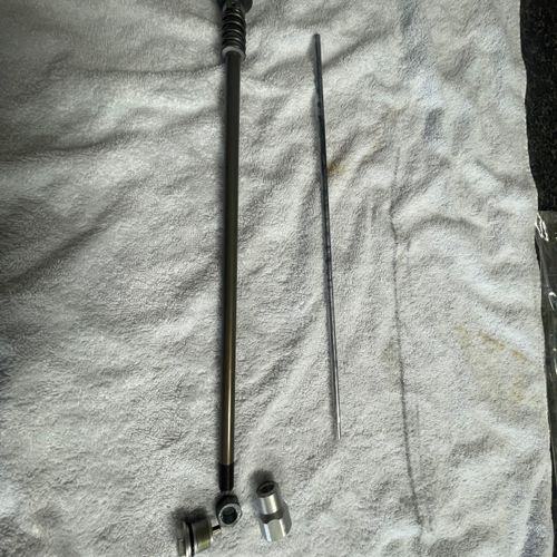Piston Rod D12 