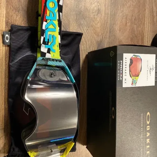 2024 Oakley AirBrake MX Jeffrey Herlings Signature Goggles 