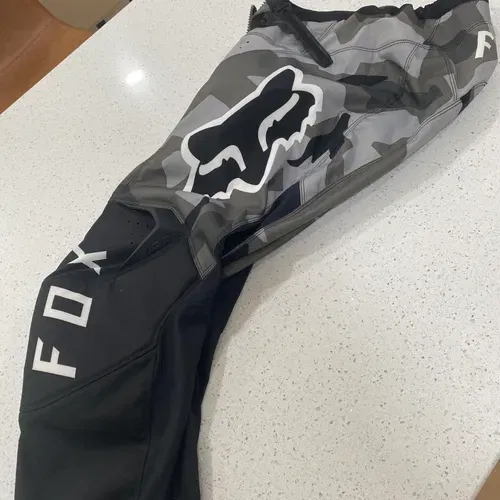 Fox Riding Gear Fox 180