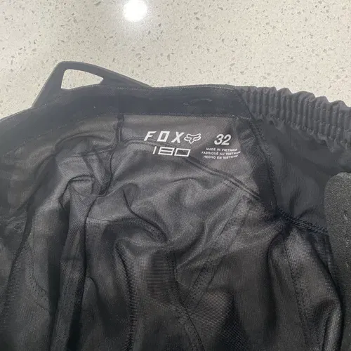 Fox Riding Gear Fox 180
