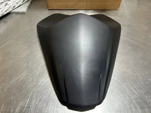 KTM RC 390 Rear Seat 2017-2021 OEM# 90507049000 JY191004