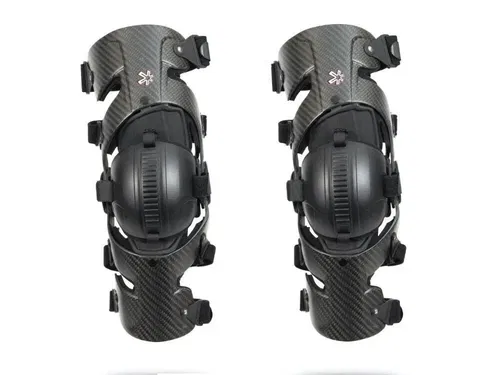 Asterisk Carbon Cell 1.0 Motocross MX ATV Knee Braces Size Small