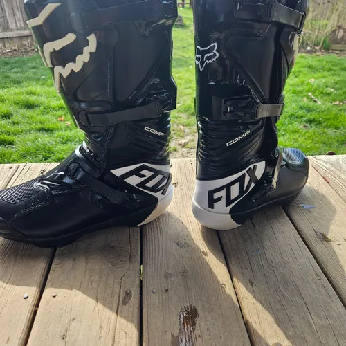 Fox Comp boots Size 12