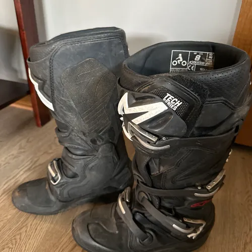 Alpine Star Tech 7 Riding Boots Men's Size 8