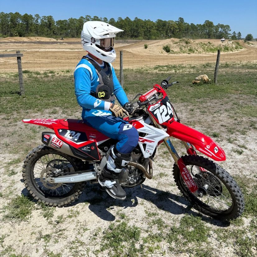 nilessantella91