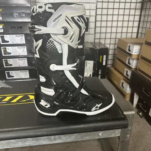 Alpinestars Tech 10 Size 10