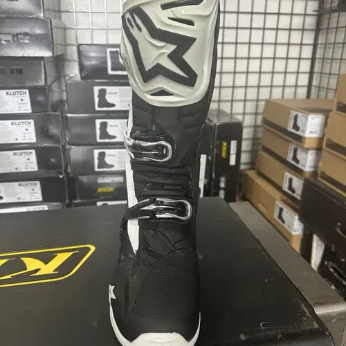 Alpinestars Tech 10 Size 10
