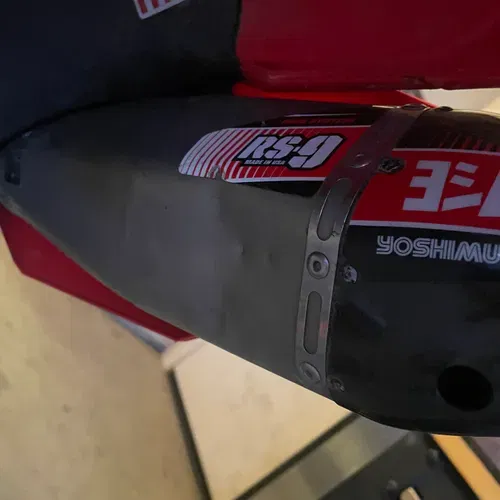 Yoshimura Rs9 