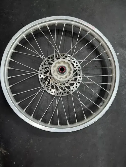 2007 CRF250R Complete front wheel For Parts