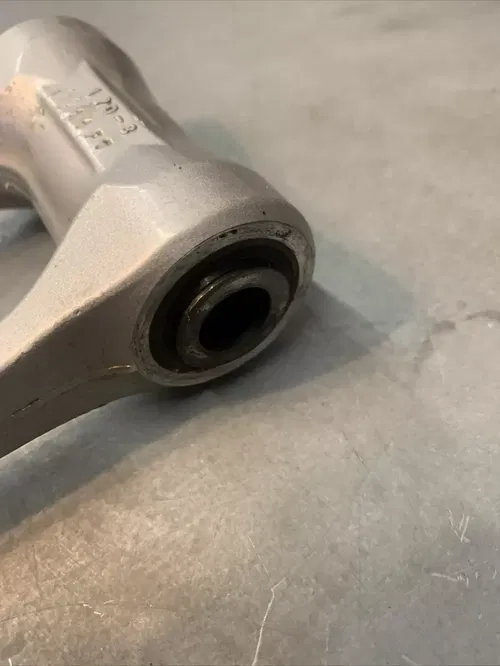 2010-2013 YZ250F Link Arm (17D-2217F-50-00)
