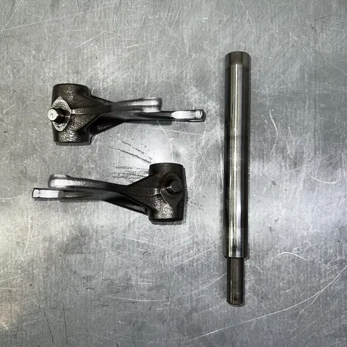 2007-2015 KX450F SHIFT ROD SHIFT FORK OUT 13140-0044 49047-0028