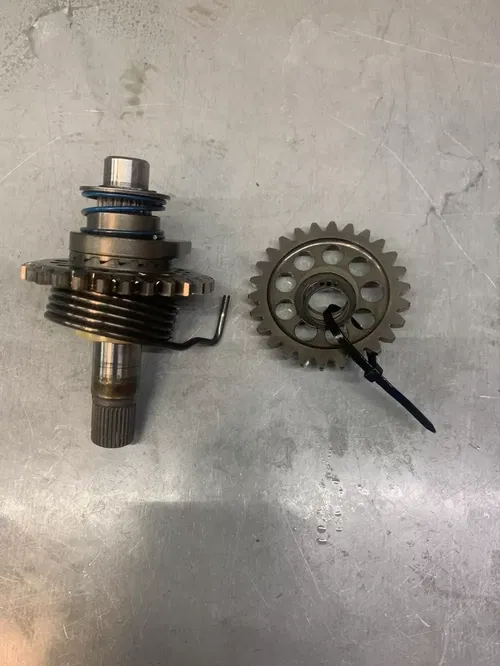 2017 YZ250F Kickshaft And Idle Gear 1SM-15601-00-00